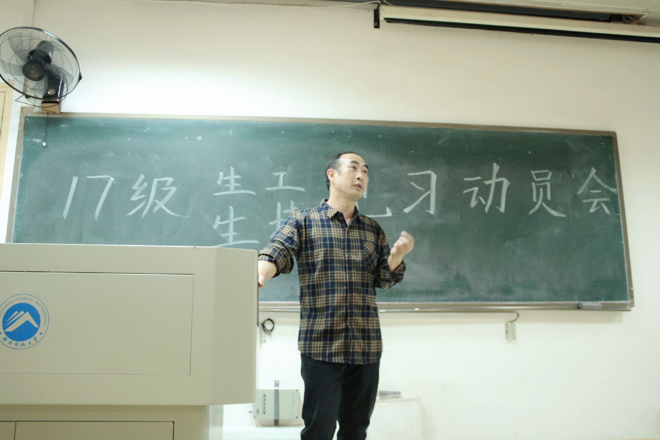 c162d1d42826453caaf6d999397e6e79.jpg c162d1d42826453caaf6d999397e6e79.jpg