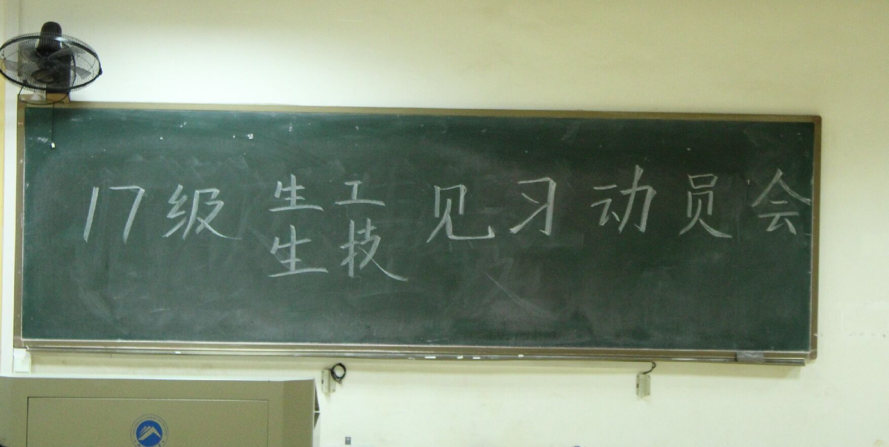 6f4111ad62844d7fb4fb42a53e97c74b.jpg 6f4111ad62844d7fb4fb42a53e97c74b.jpg